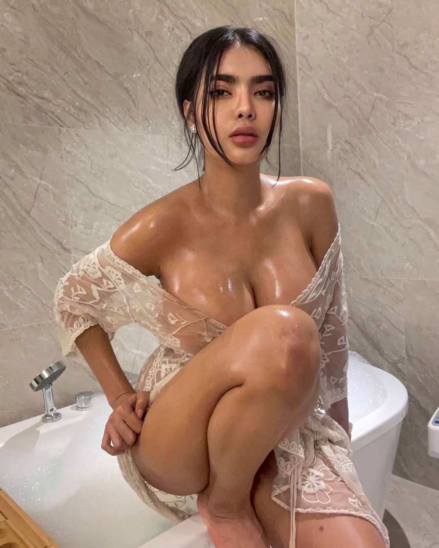 russian escorts in mumbai